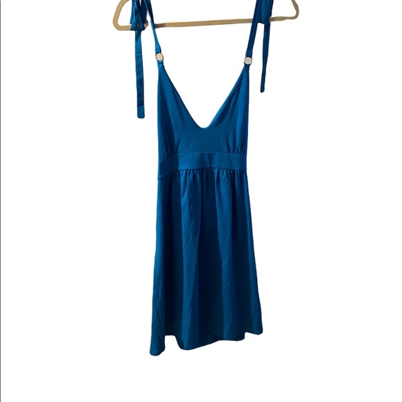 Tie neck dress - Picture 2 of 6